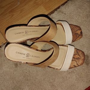 Chinese Laundry Yeah Yeah Heeled Sandle